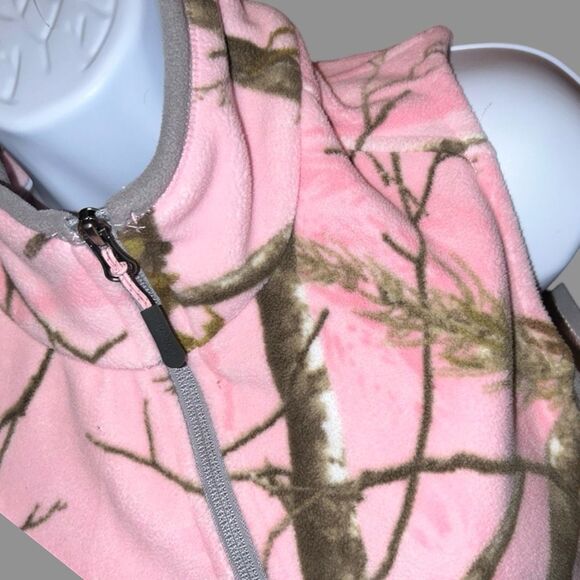 Cabela's Women’s Pink Camo Fleece Warm Hunting Vest Size Small - Picture 2 of 9
